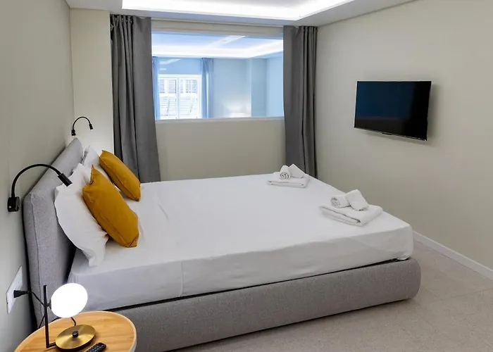 Homey I Teatro Romano * Triest