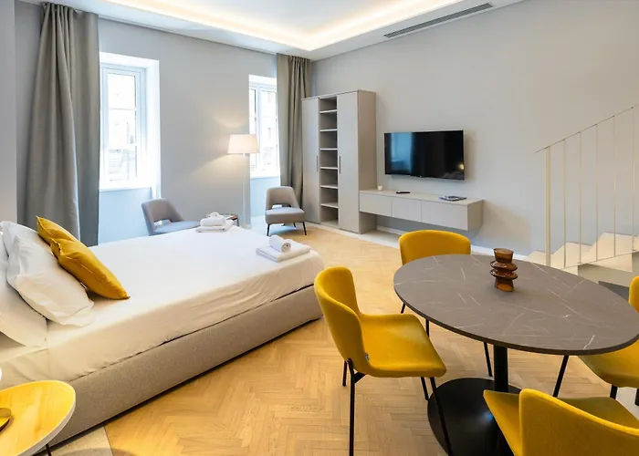 Homey I Teatro Romano Triest