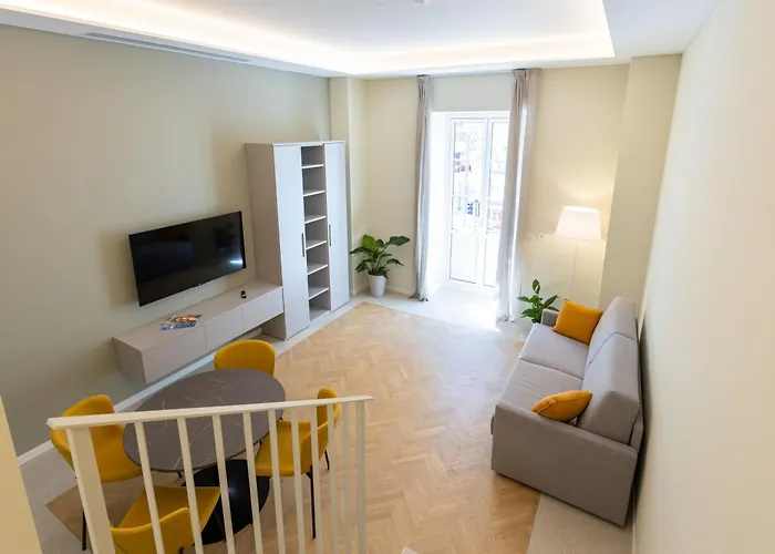 Homey I Teatro Romano