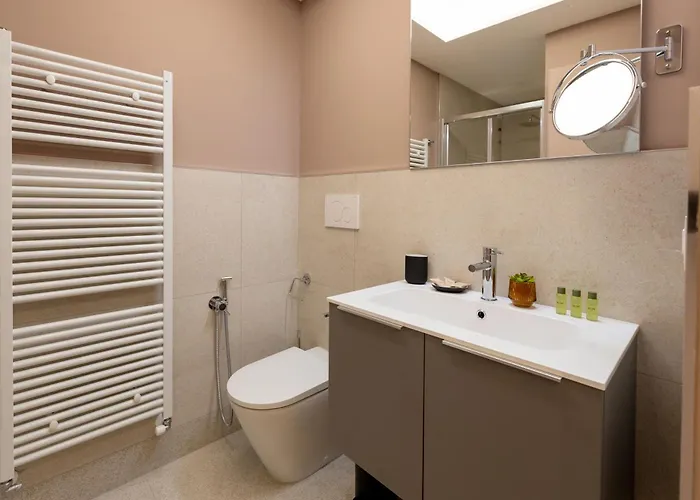 Homey I Teatro Romano * Triest