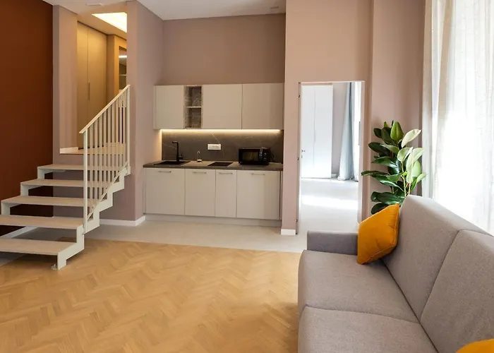 Apartment Homey I Teatro Romano *