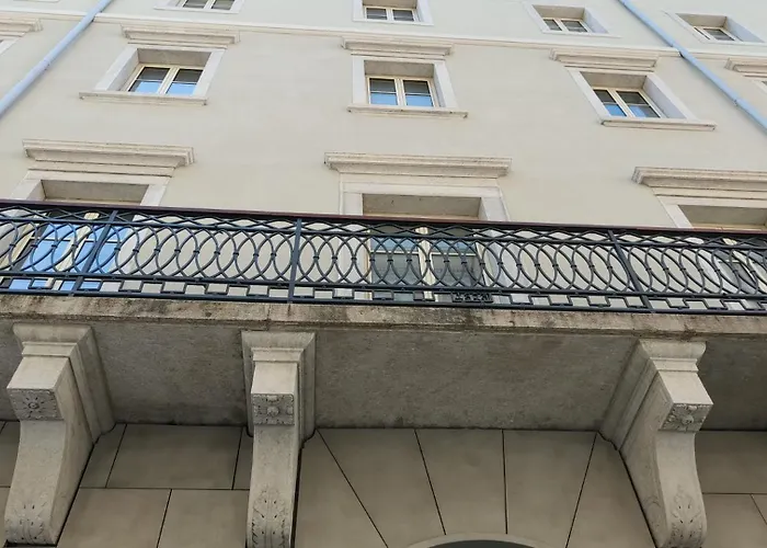 Homey I Teatro Romano Apartment Triest