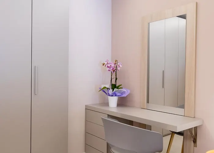 Homey I Teatro Romano