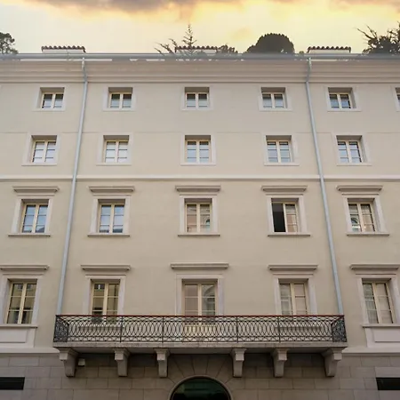 Homey I Teatro Apartment