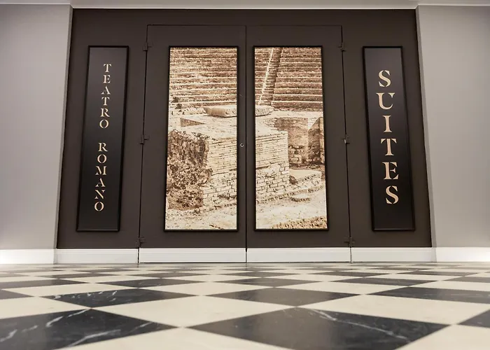 Homey I Teatro Romano شقة *