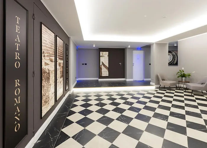 Homey I Teatro Romano *