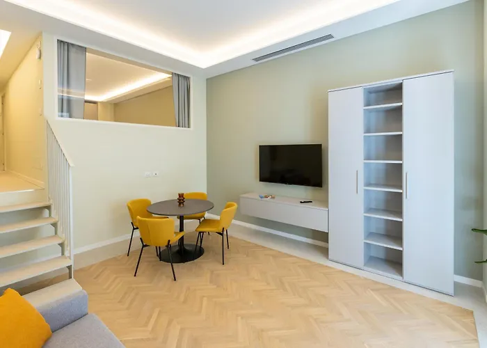 Homey I Teatro Romano * Trieste