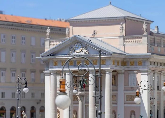 Homey I Teatro Romano *