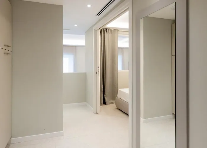 Homey I Teatro Romano Apartment