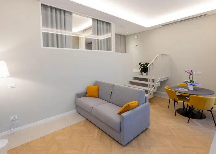 Homey I Teatro Romano *