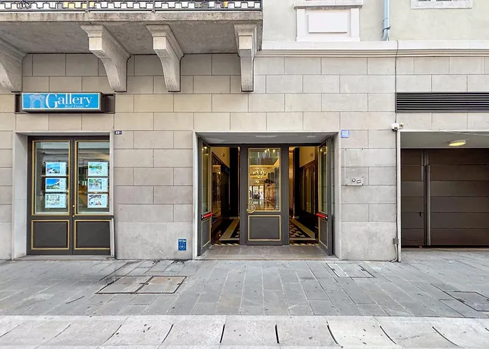 Apartment Homey I Teatro Romano *