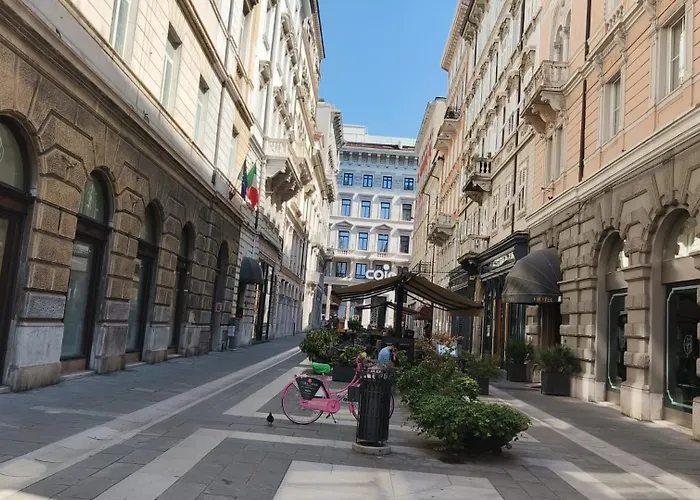 Homey I Teatro Romano Trieste